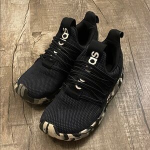 Adidas Black Sneakers with Camouflage Accents Youth size 4